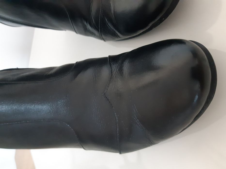 Ghete/ cizmulite/botine piele naturala marime 41( merg si 40)