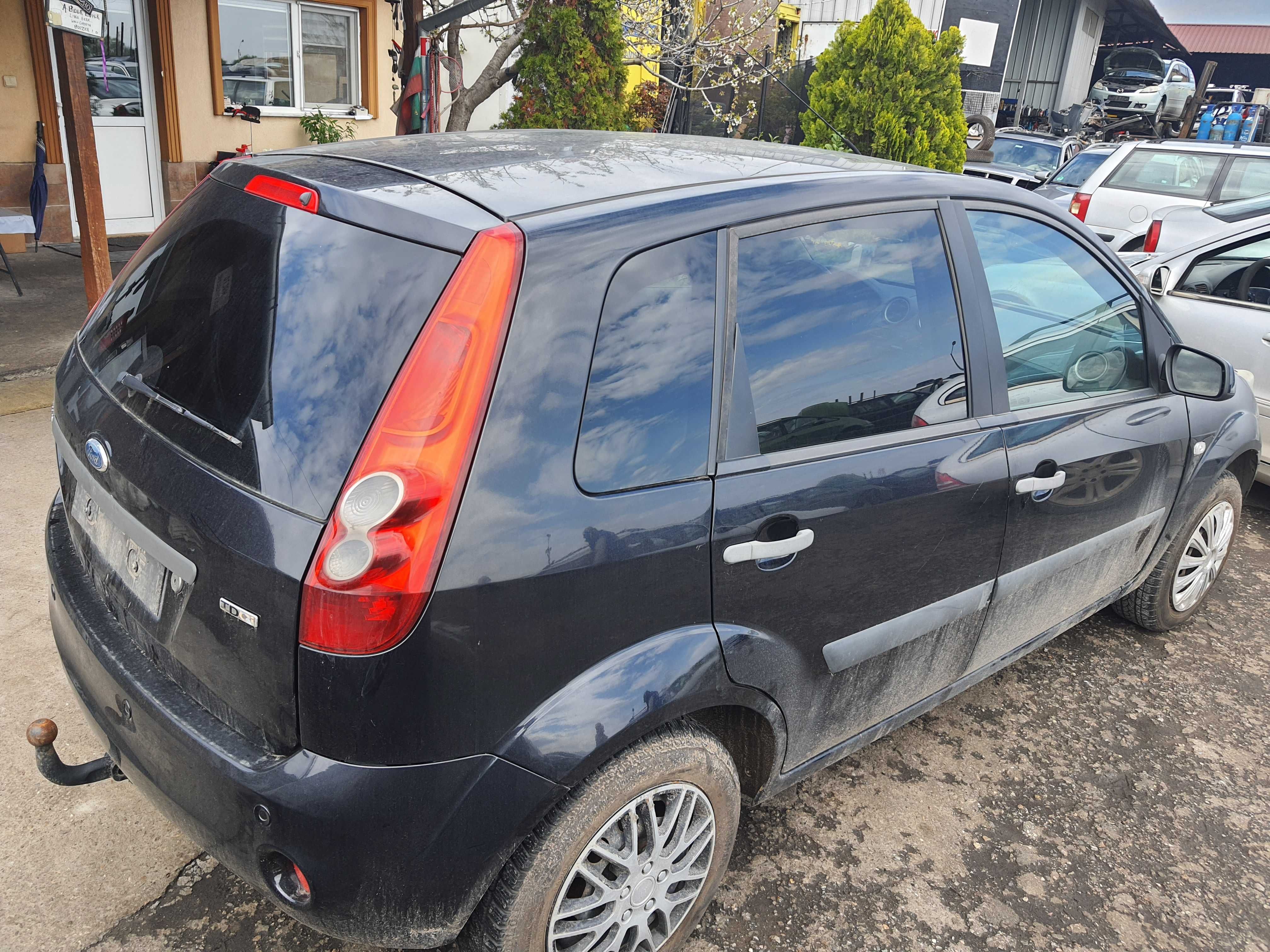 На части! Ford Fiesta 1.4 TDCi