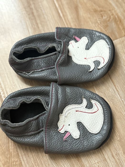 Tikki papuci interior gradi marimea 24-25 ( 15-16 cm interiot)