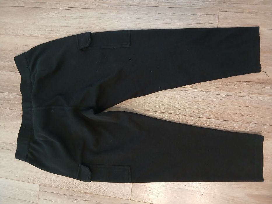 Спортен анцунг панталон Reserved M