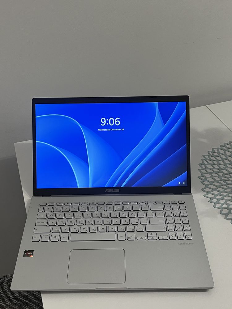 Asus vivobook ryzen