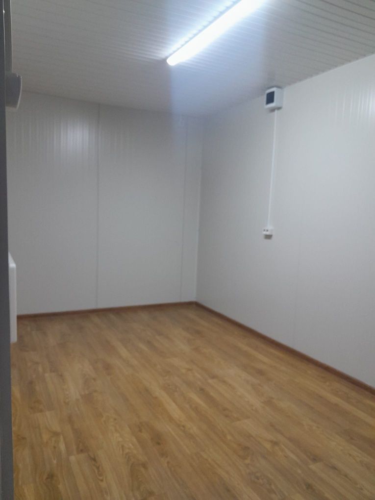 Vând container modular,  birou, grup sanitar, vestiar, vitrina