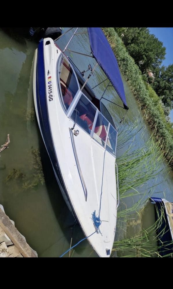 Barca bayliner capri de vanzare