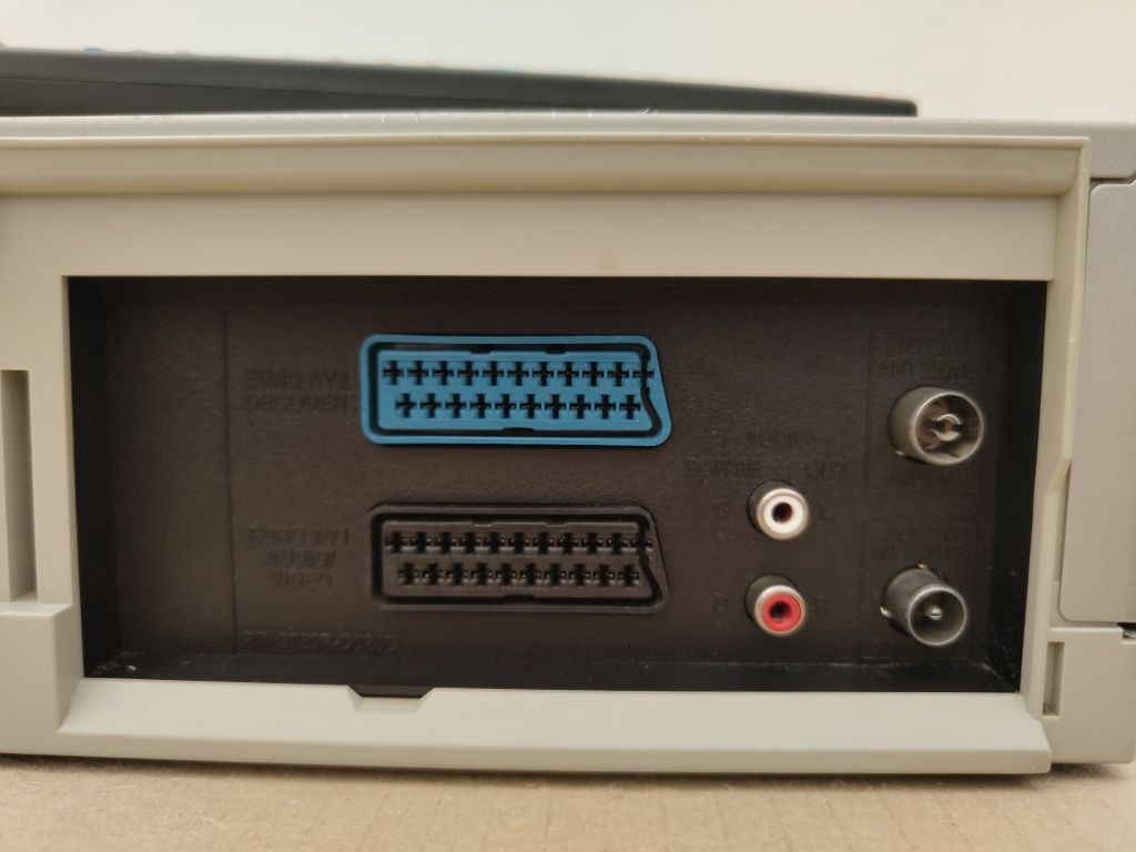 Videorecorder Aiwa BA75 6 capete, Hi-Fi stereo