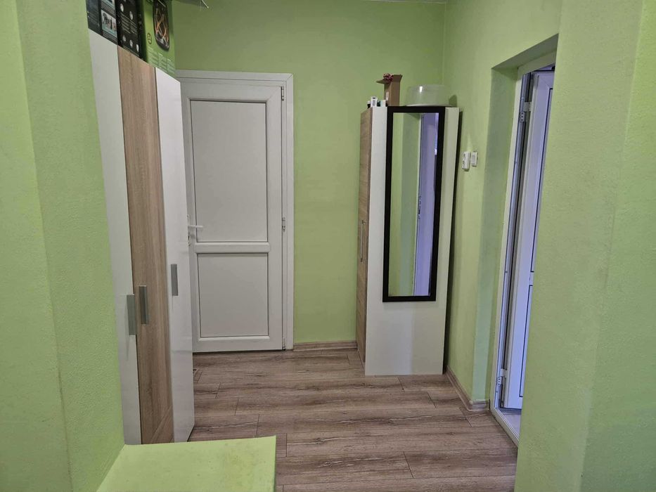 Самостоятелна къща