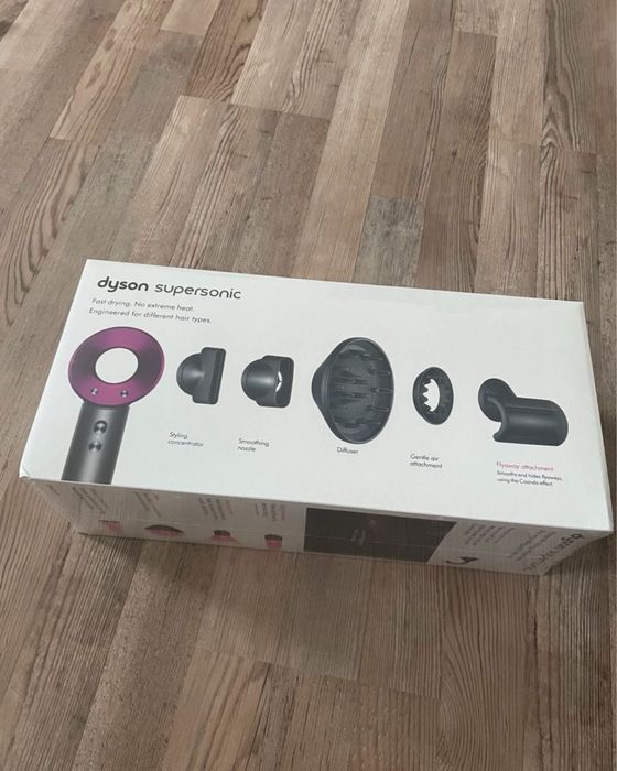 Uscator de par Dyson