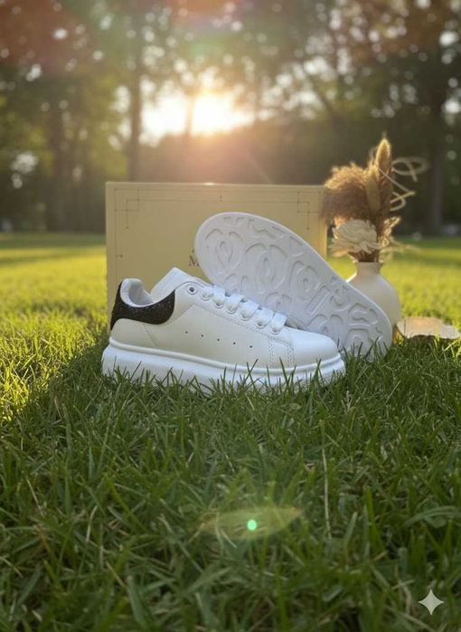 Adidasi Alexander Mc Q u e e n Pietre - Piele Naturala Full Box