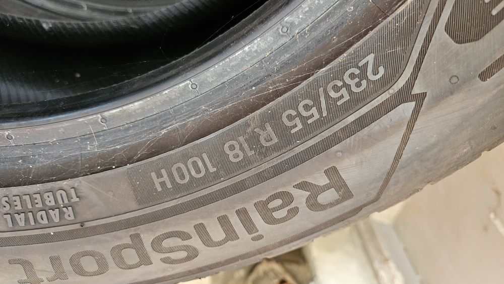 4бр гуми 235 55 18 унироял