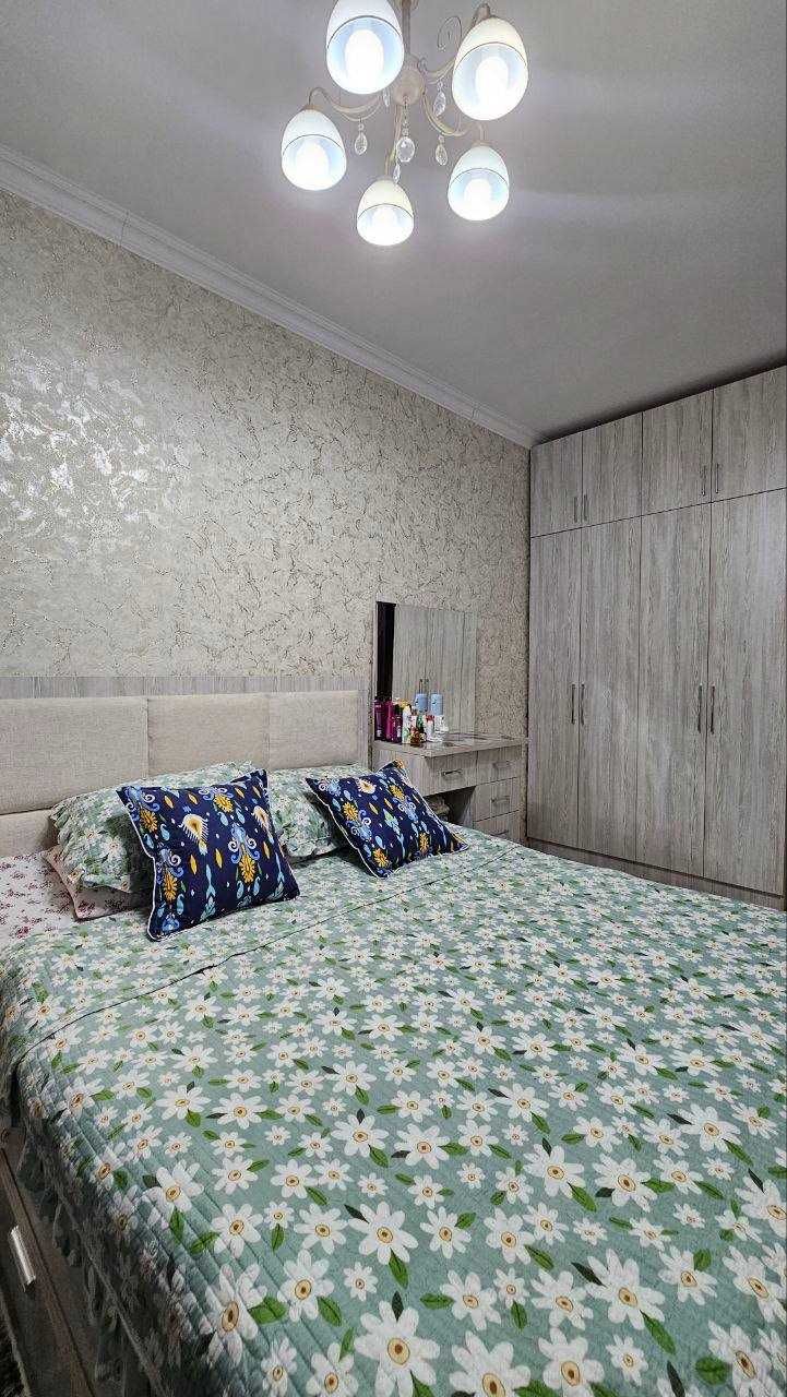 СРОЧНО Продается 3х комнатная  квартира