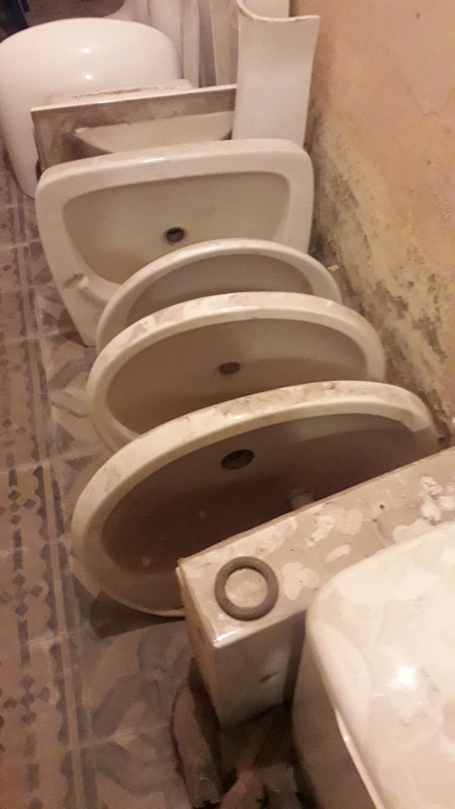 Chiuvetă si vas wc