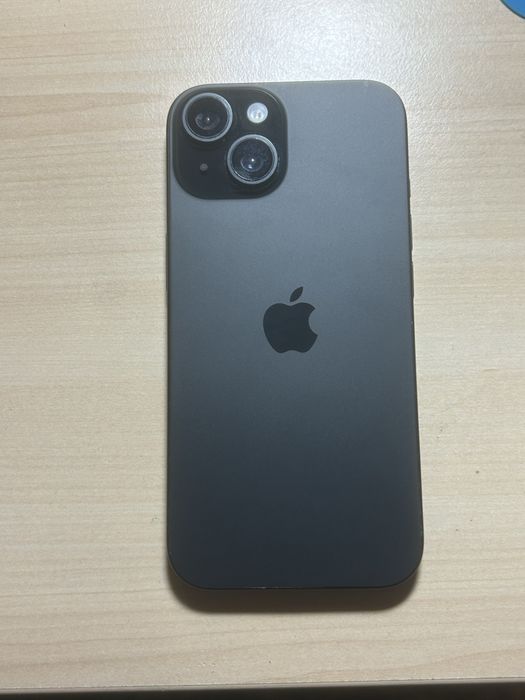 Iphone 15 128gb.