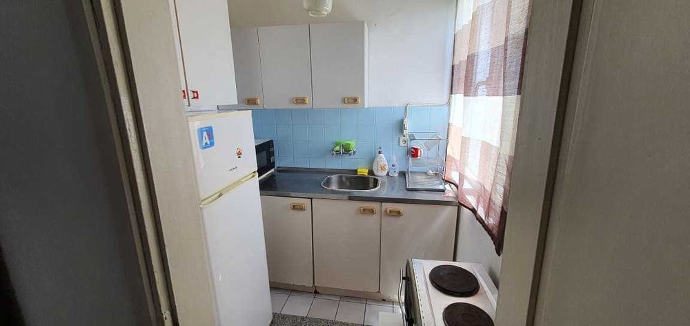 Дава се под наем Едностаен апартамент в Пловдив, Тракия - 36 кв.м за 210 € - Снимка #1