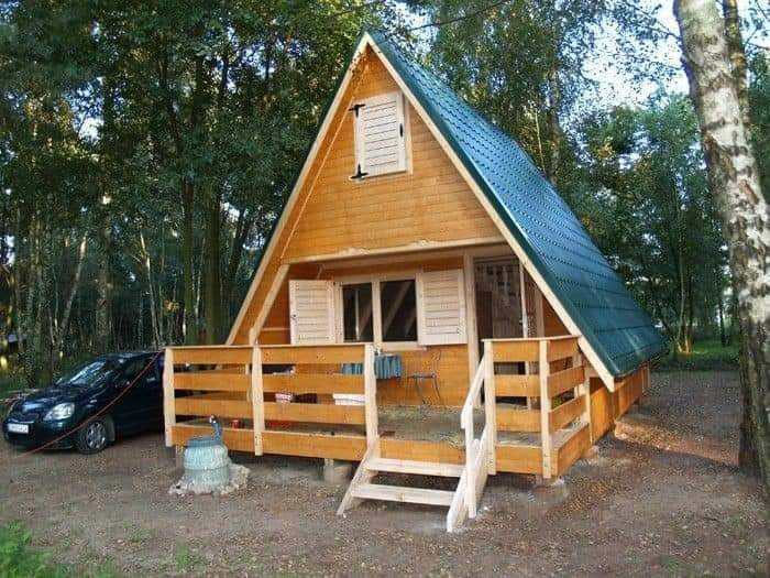 Cabana stil A-Frame, casa, terase si foisoare din structura de lemn