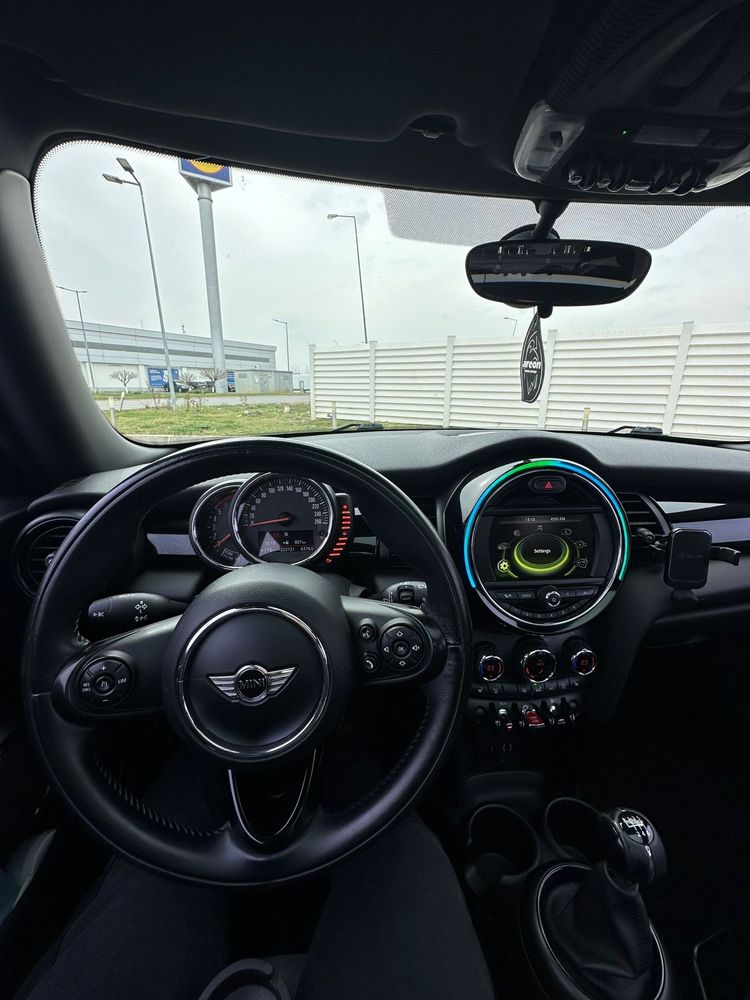 Mini Cooper MINI Cooper D 2015