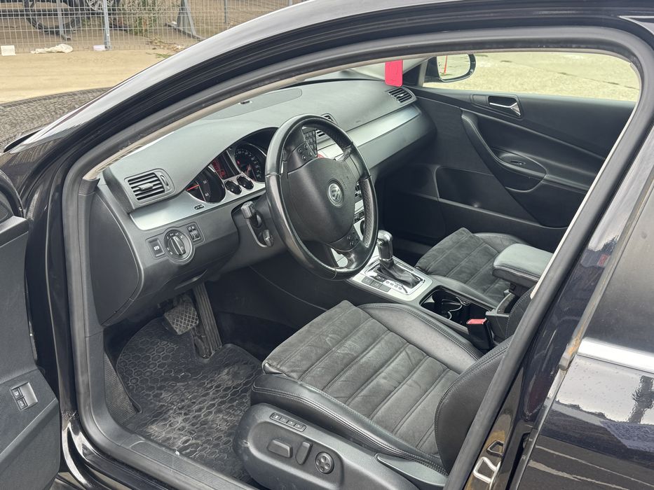 Volkswagen Passat 2.0 INDIVIDUAL  170cp DSG/Navi