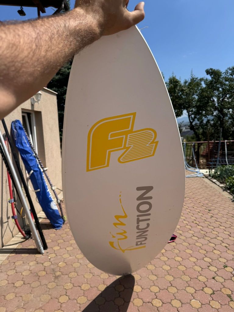 Windsurf complet F2 Xenon Slalom cu 3 vele NeilPryde
