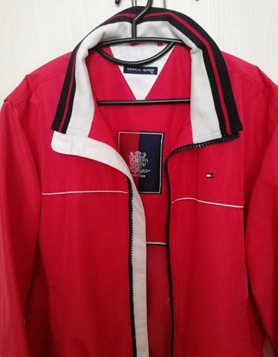 Geaca originala Tommy Hilfiger barbati L