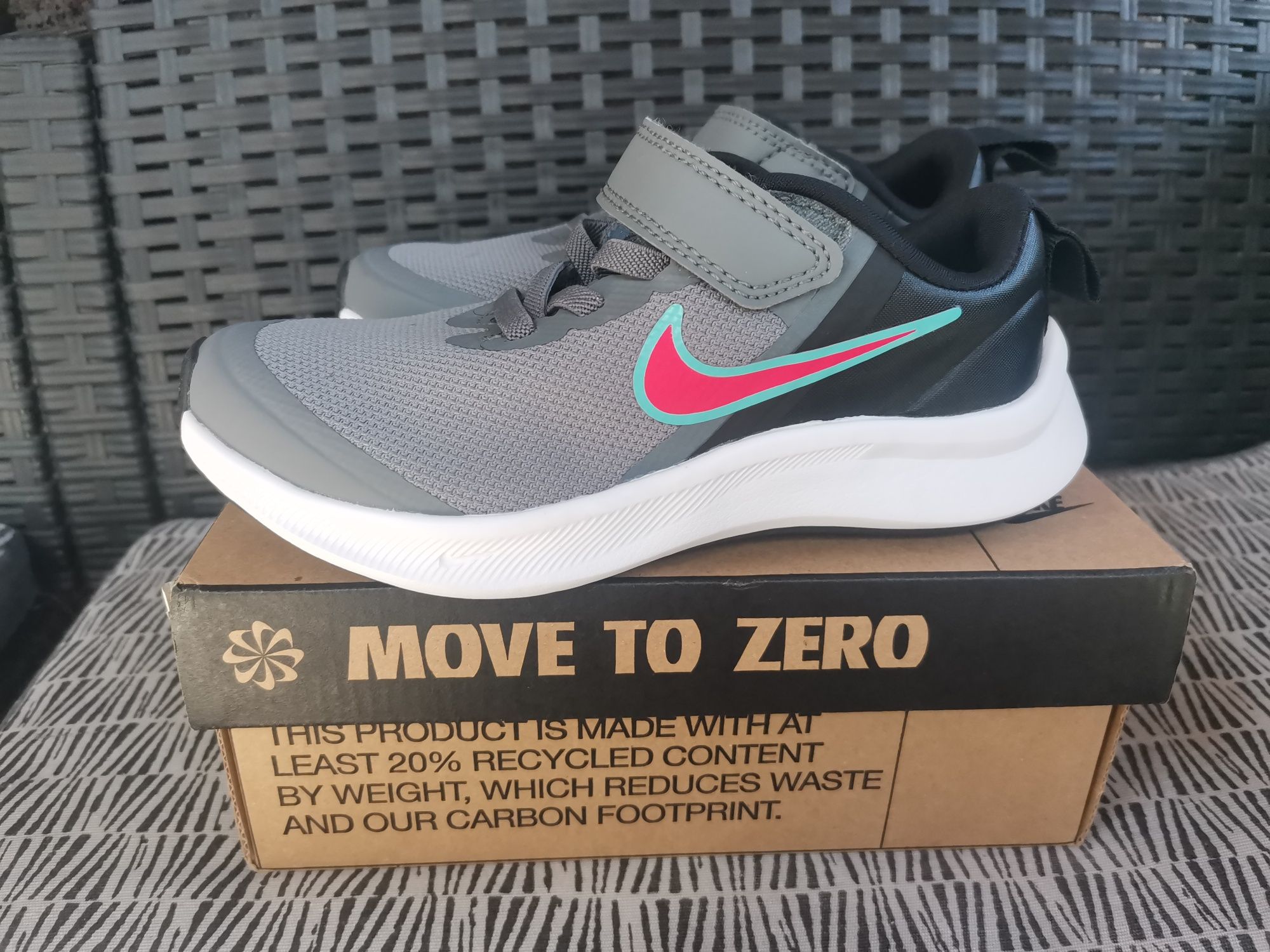 Детски маратонки NIKE 28 номер