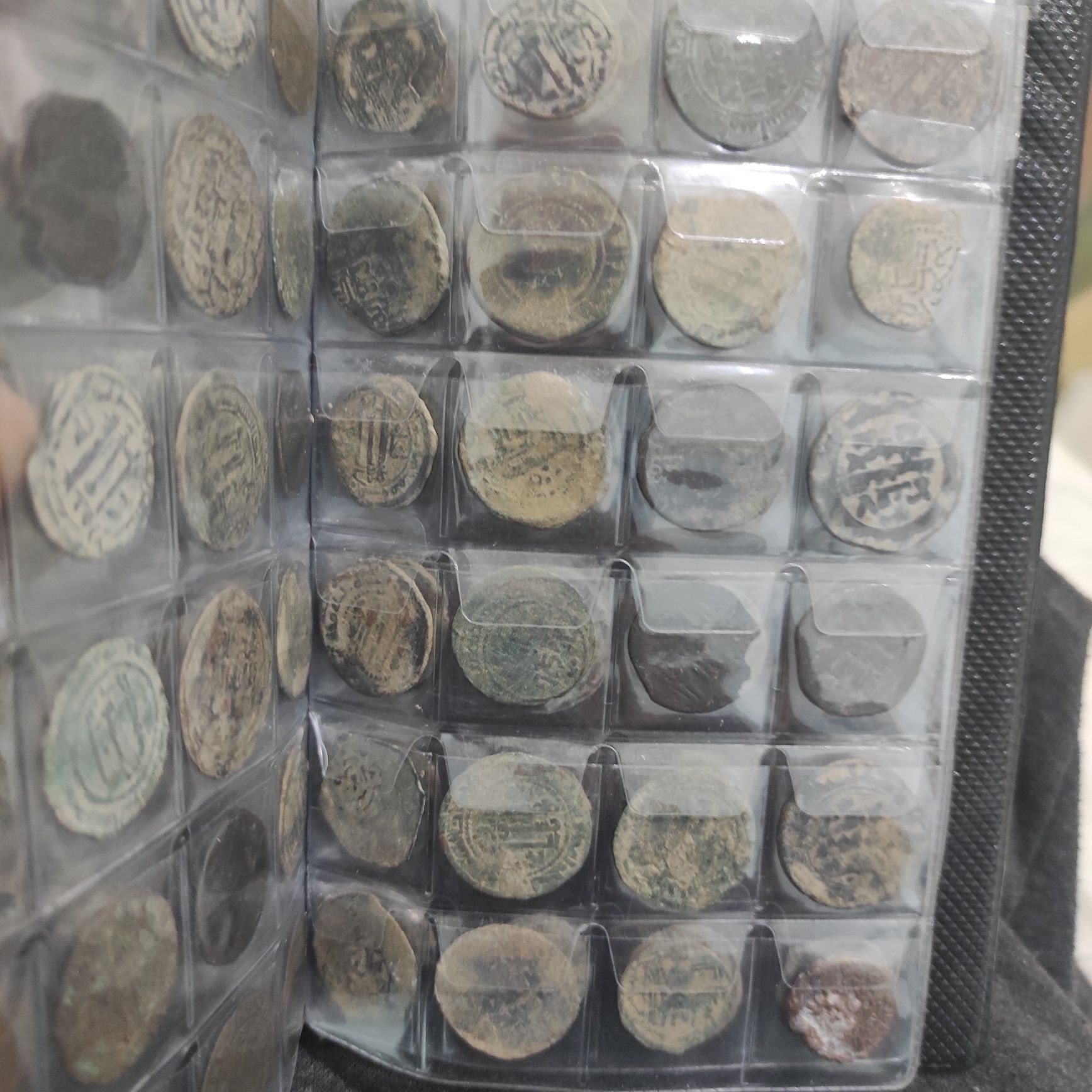 Монеты Фельсы 9-11 век маленькие номиналы