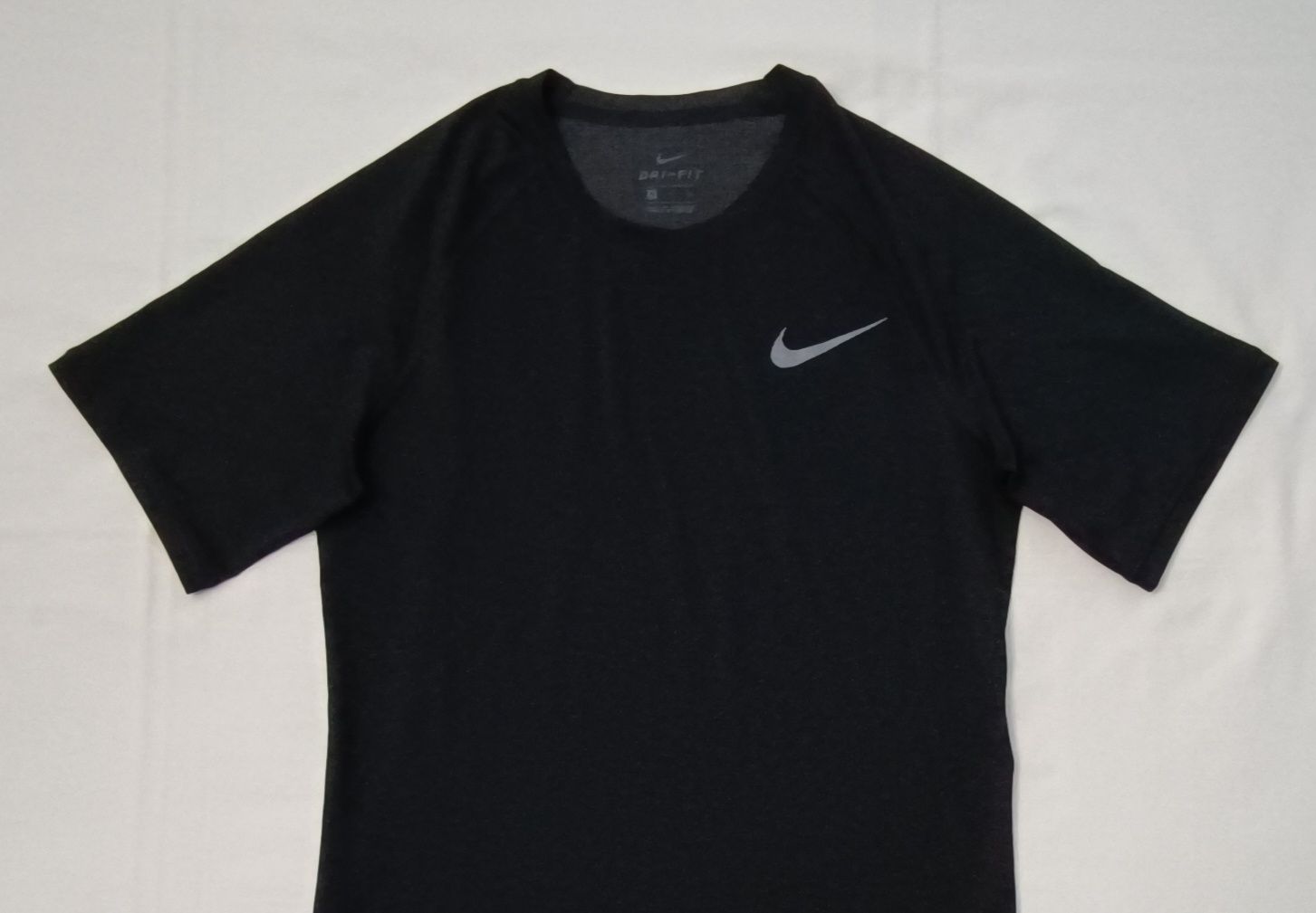 Nike PRO DRI-FIT Tee оригинална тениска S Найк спортна фланелка фитнес