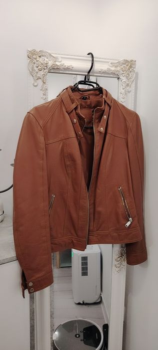 Haina de piele femei, Bata