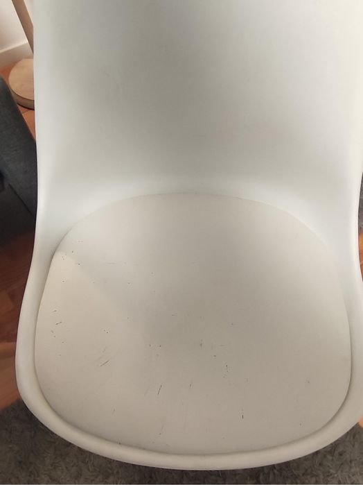 Canapea gri nouă si loc depozitare + cadou masa rotunda si 2 scaune