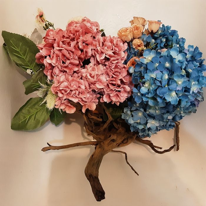Decoratiune florala in cutie lemn pictata manuala