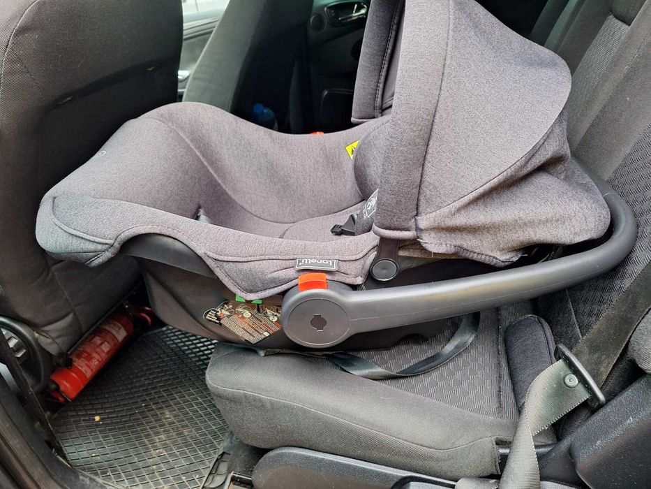 Столче за кола кошница