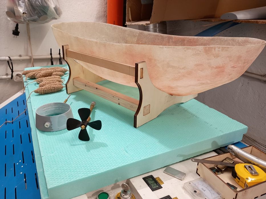 Navomodel RC remorcher