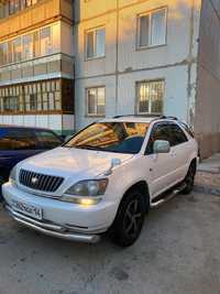 Продам машину  Toyota Harrier