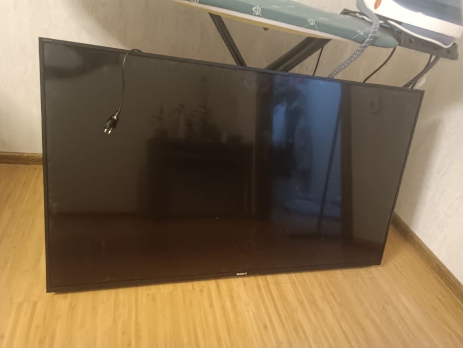 Продам телевизор Sony
