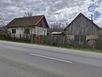 Casă bătrânească, 1300mp+terenuri aferente casei însumând 22.600 mp
