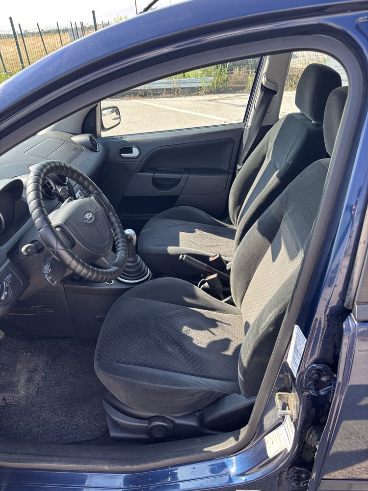 Ford Fiesta газ/бензин