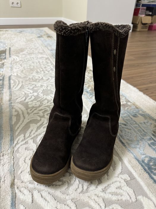 Продам детские сапоги