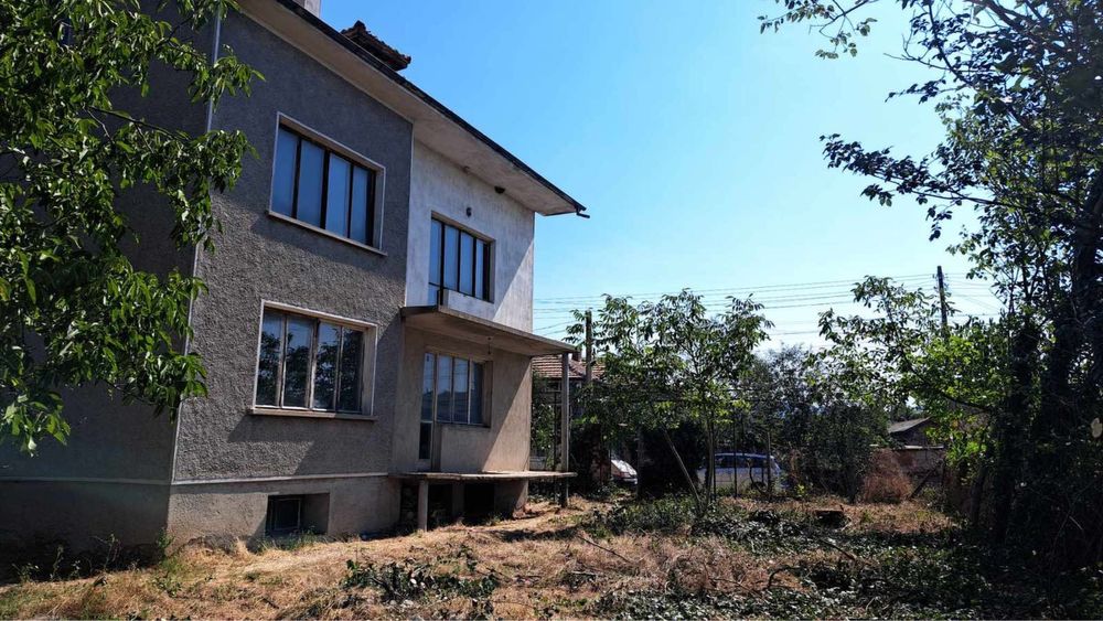 Продава се Къща в Казанлък - 200 кв.м за 510 €/кв.м - Снимка #1