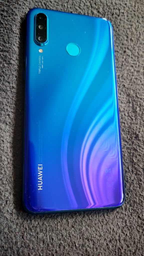 Huawei P30 Lite 4GB RAM 128GB memorie