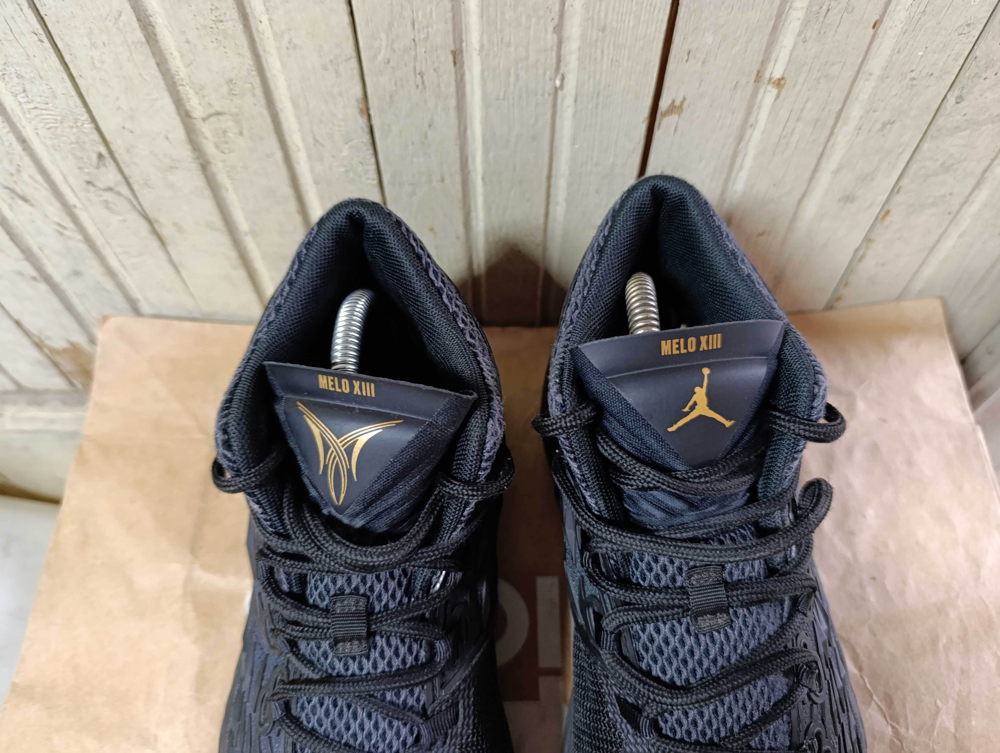 Jordan Melo M13 Black Metallic Gold''оригинални маратонки 43 номер