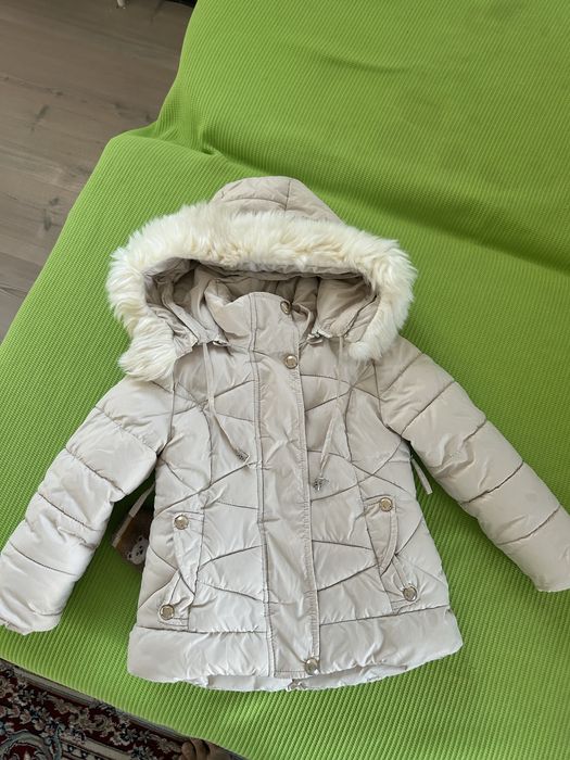 зимняя куртка на девочку 2 -3 года