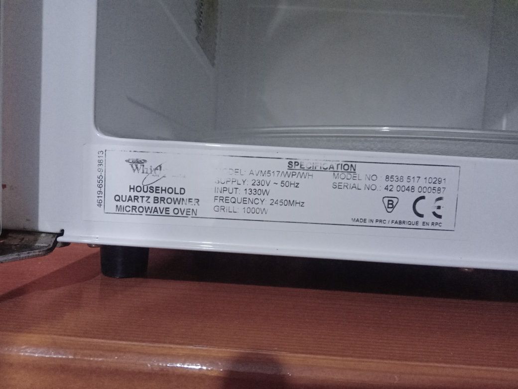 Микровълнова фурна Whirlpool като нова