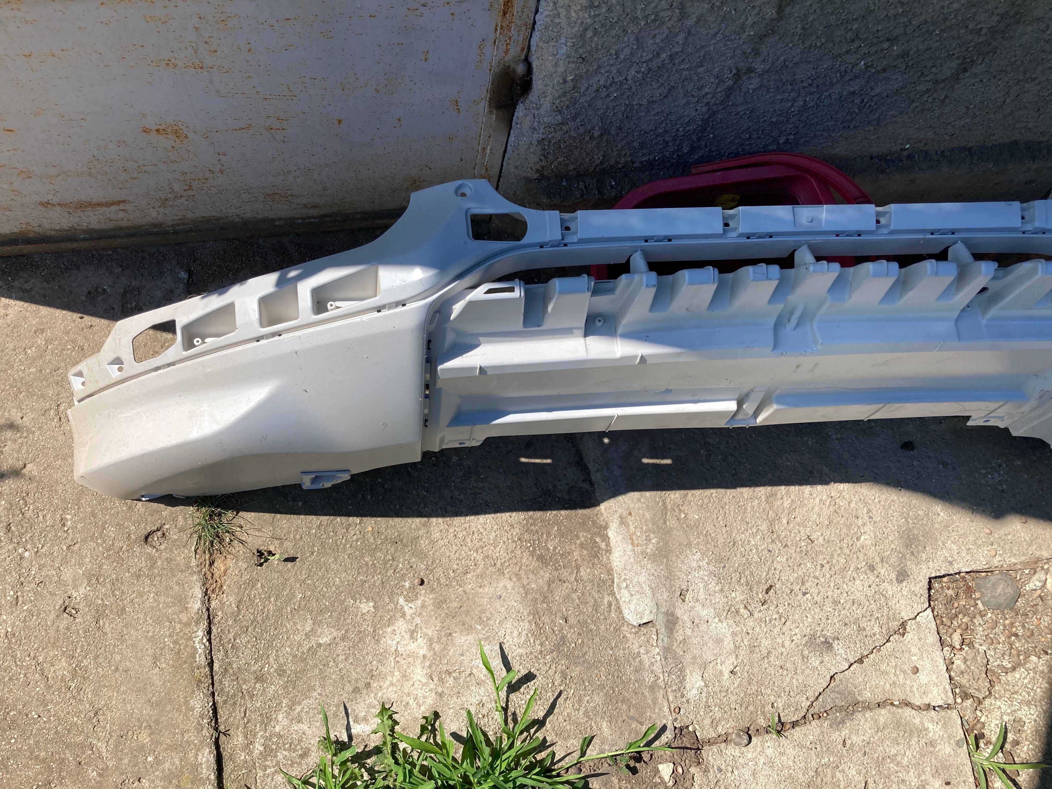 Spoiler inferior Ford kuga 2 2013 - 2016 kuga 2 Vignale ST Line