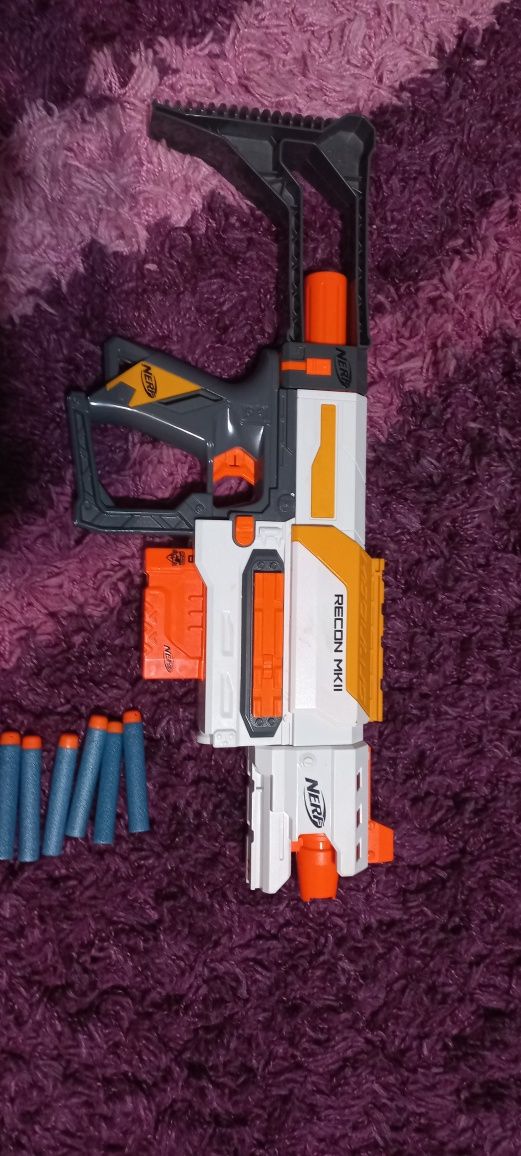 Arma nerf cu gloanțe