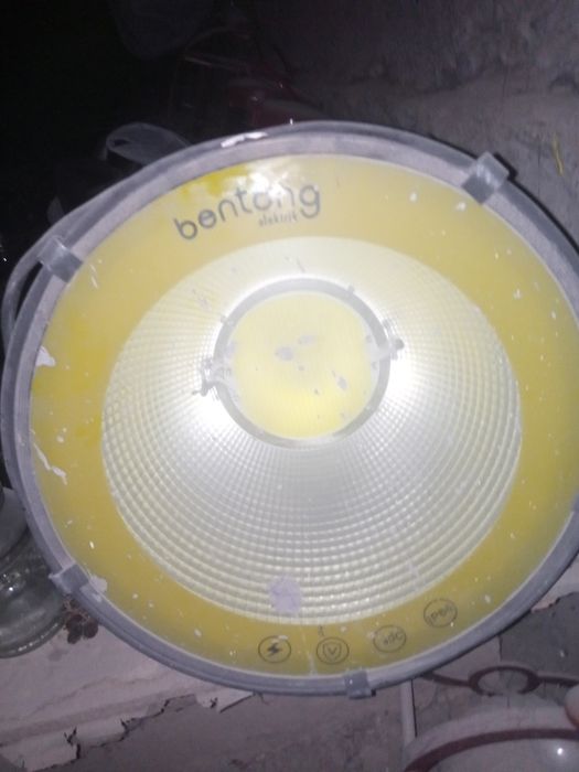 Prajektir kattasi yangi