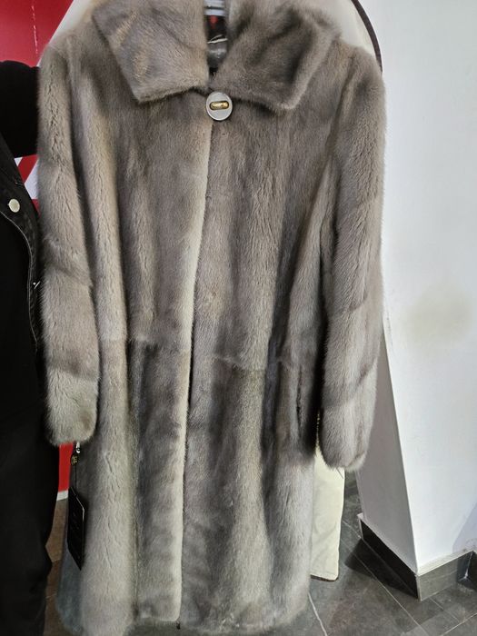 Шуба норковая женская