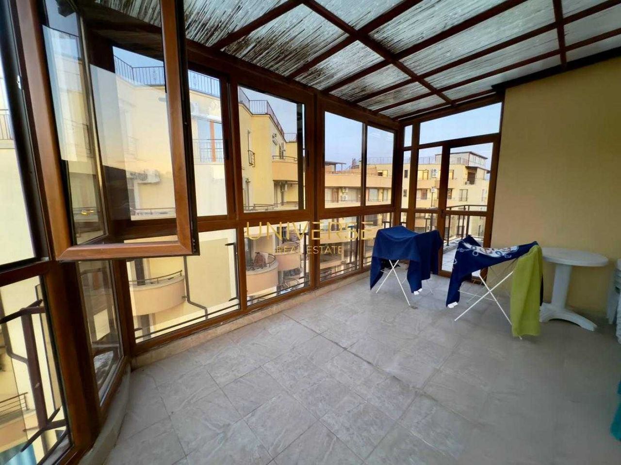 Продава се Четиристаен апартамент в Свети Влас - 295 кв.м за 950 €/кв.м - Снимка #19