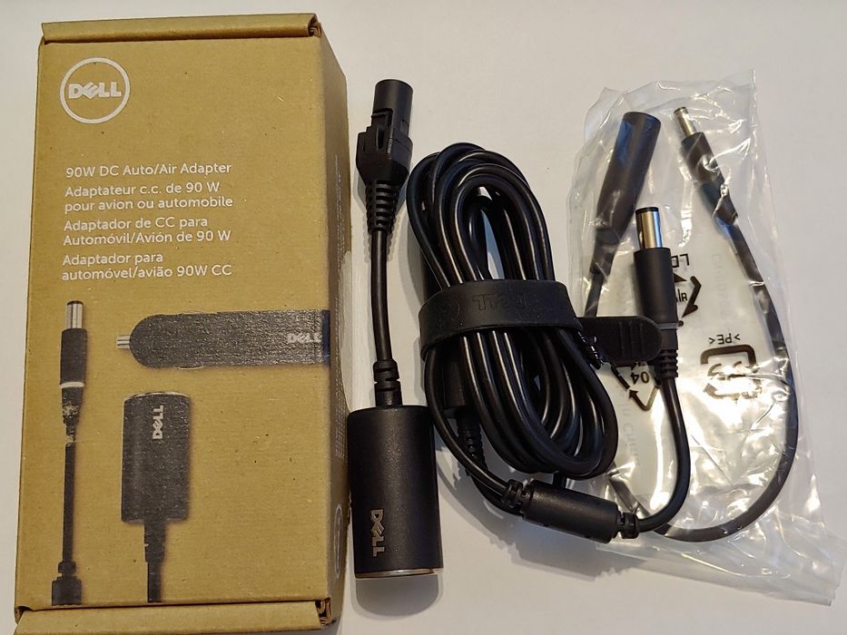 Автомобильное и самолётное зарядное устройство для ноутбуков Dell