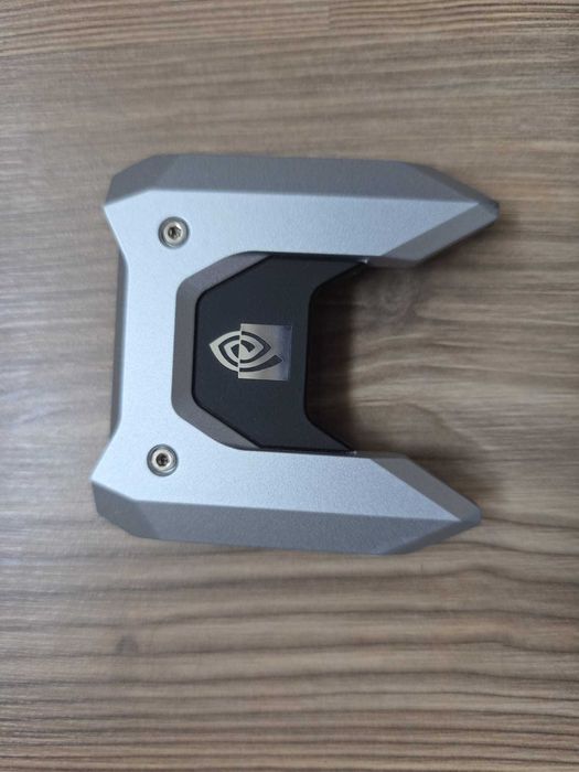 Nvidia NVLink (GPU bridge)