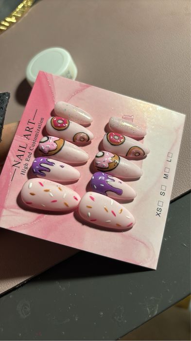 Press on изкуствени нокти