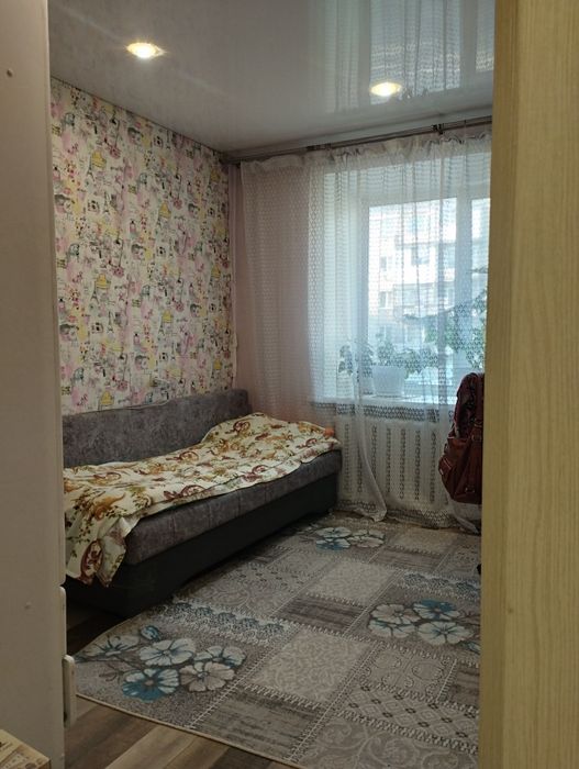 Продам 3-х комнатную улучшенную м- н Даниял.