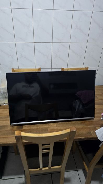 Samsung led tv 81cm cu suport perete