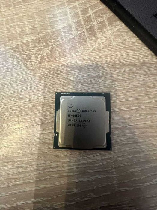 Intel Core i5-10500 | 6 nuclee / 12 thread | LGA1200 + cooler original